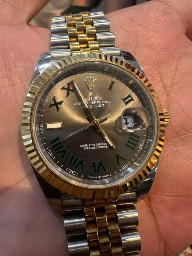 BUYING Rolex Omega Cartier Patek AP Hublot Chopard Cash Buyer