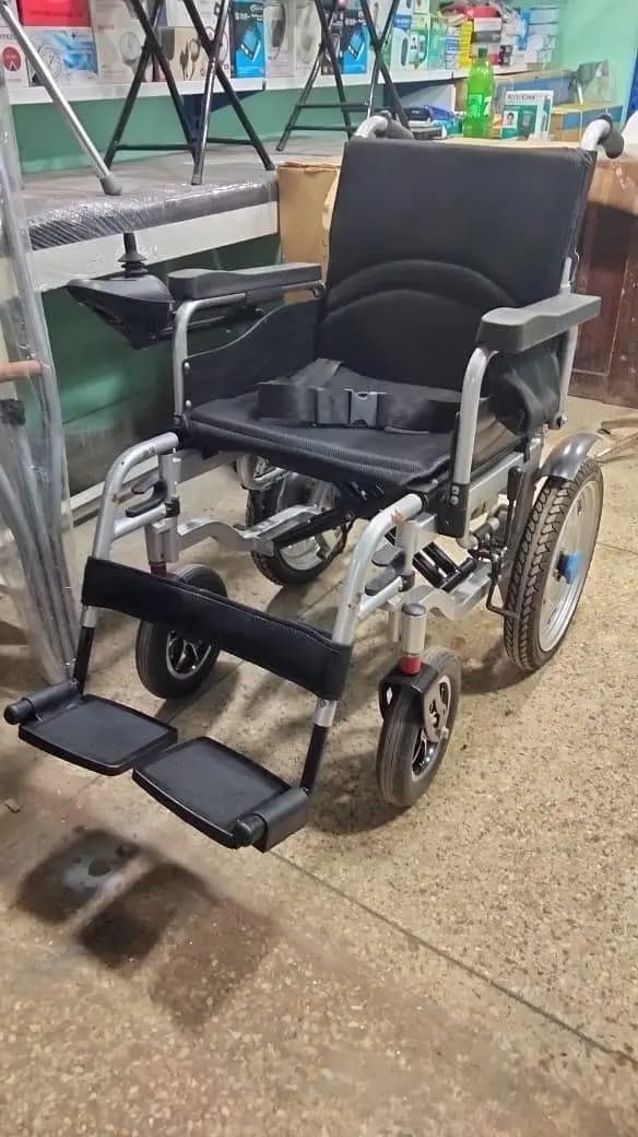 ELECTRIC MOTORIZED WHEELCHAIR REMOTE CONTROLLED NEW BOX PACK