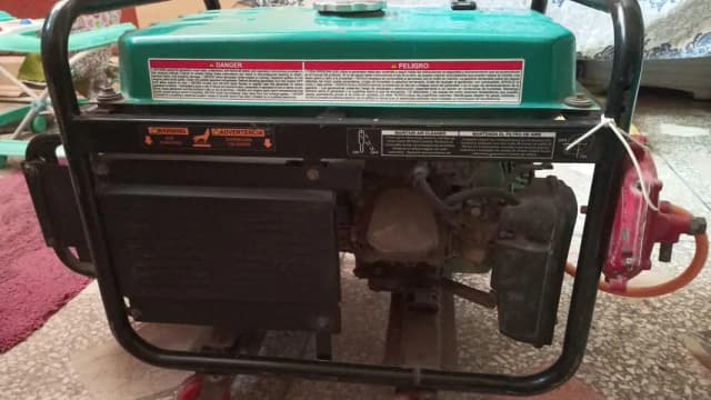 Jasco 2200S . . . 2.5 kva