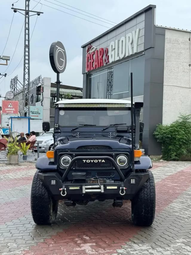 Toyota Land Cruiser 1981