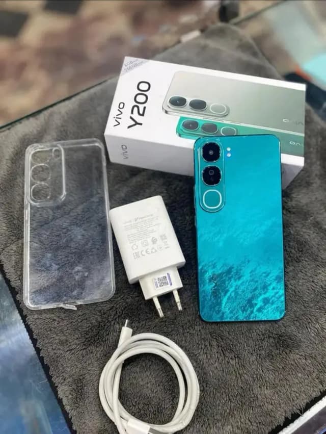 Vivo Y200