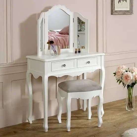 dressing tabbles,bedroom set