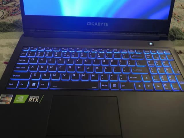 Gigabyte A5X1 | RTX 3070 | gaming laptop