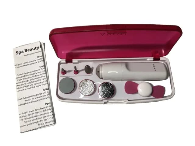AVON Spa Beauty Nail Care Kit NIB UK Import