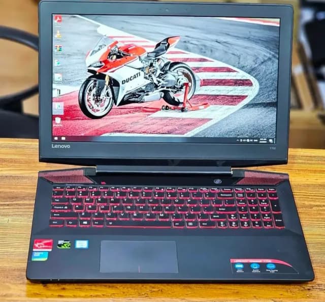 Lenovo IdeaPad Y700 i5 6thGen  H Series Processor . . . . . . . . Gaming King