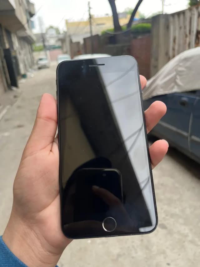 Apple iPhone 7 Plus