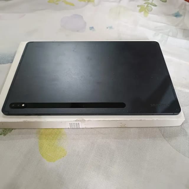 Urgently selling Samsung Galaxy Tab S8 Plus | 8GB RAM | 128GB ROM |