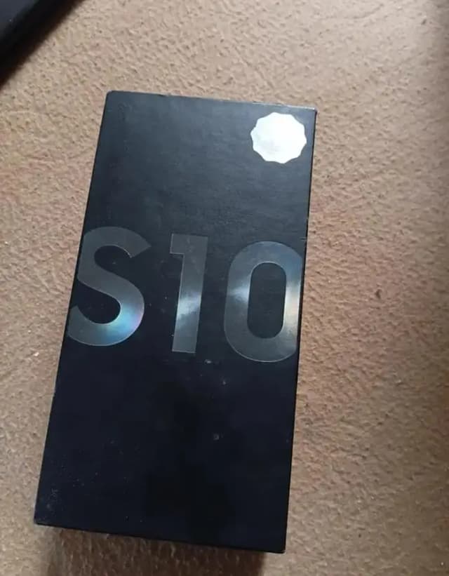 Samsung Mobile S10