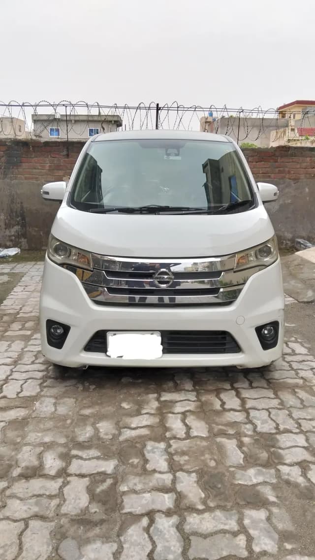 Nissan Dayz Highway Star 18/21/23