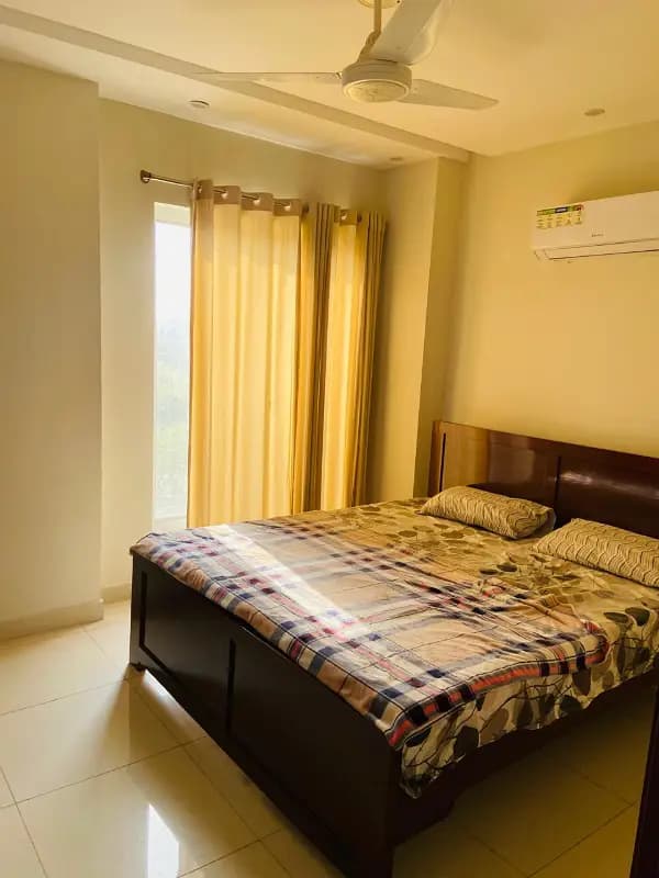 4 Marla Semi Furnished Flat Available For Rent Family Ka Ly