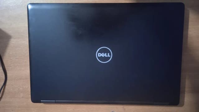 Dell Precision 3520 | i5 7th Gen | 16GB | 512GB | 2GB NVIDIA | Touch