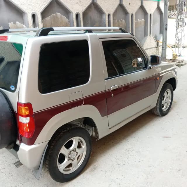 Mitsubishi Pajero Mini 2000/2008, 4x4 active, AC chill