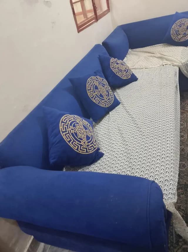 7 seater sofa set like new