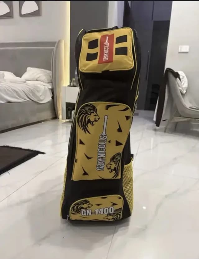 Gary niccoles cricket kit