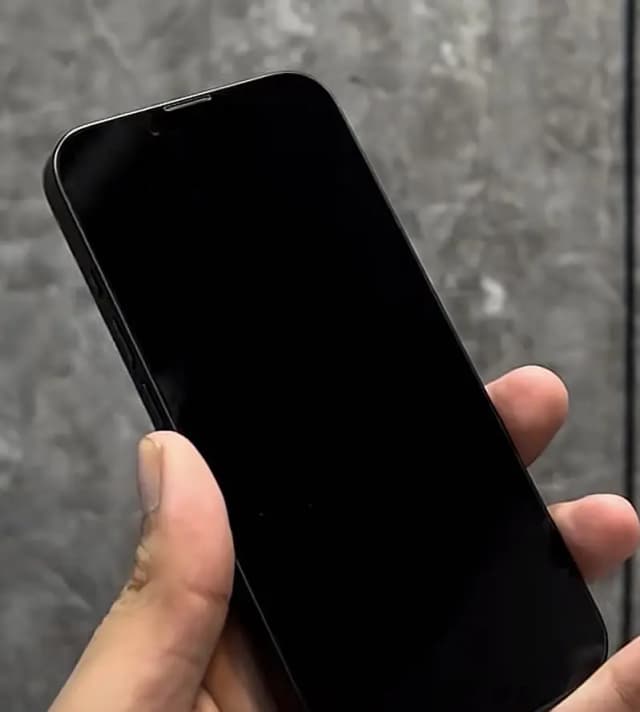 Apple iPhone 14