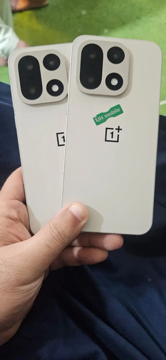 Oneplus 15 / 16GB-256GB / Non PTA Non Active / Water Pack Stock