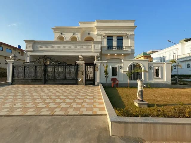 G 13 50x90 1 kanal Brand new House Proper Corner Extra Land Well maintained Lawn Extra exactly 500 sqy
