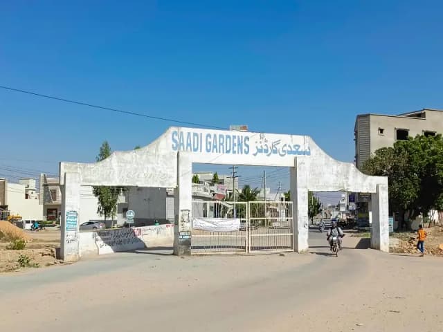 SAADI GARDEN BLOCK 2 WEST OPEN 40 FEET ROAD PLOT FOR SALE
