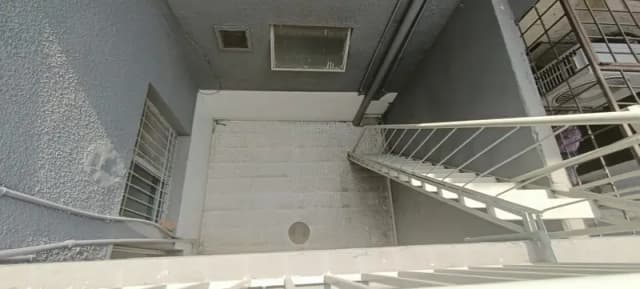 5 Marla Double-Story old House for Sale Garden Town