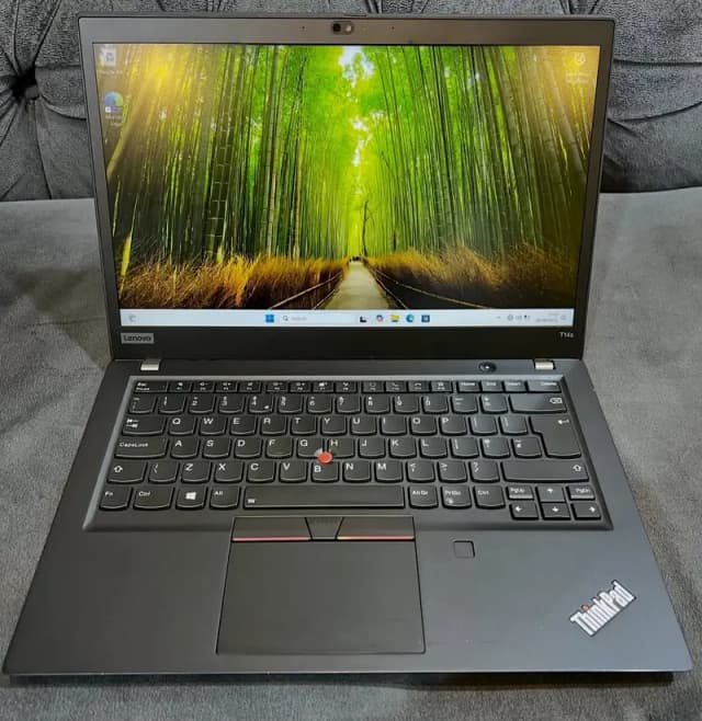 Lenovo Thinkpad T14s  | Core i5 10thgen  | 16/256GB  Buisness Laptop