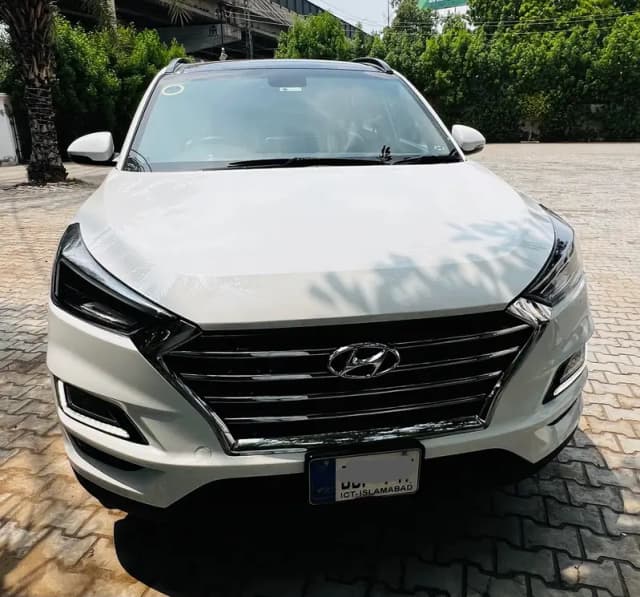 Hyundai Tucson AWD A/T Ultimate 2023 — Fully Maintained & Ready to