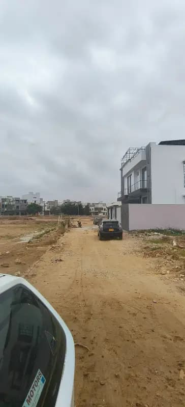 400 Sq Yard Transfer Plot in Block 4 PIR AHMED ZAMAN TOWN