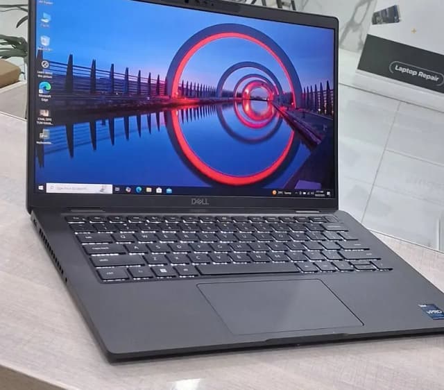 Dell Latitude 7320 | 11th Gen i7 | 16gb Ram LPDDR4 3700 mhz /