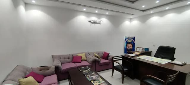 8 Marla 2nd Floor With Lift Hot Location