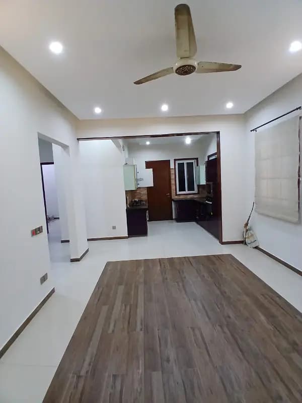 House for Rent on Khayaban-e-Iqbal.