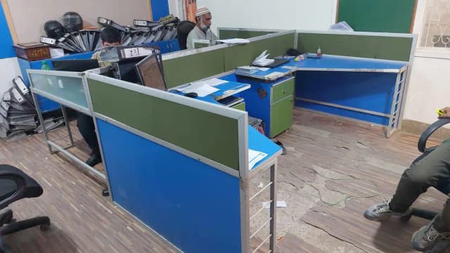 Cubicle workstation for 4 people's