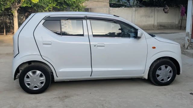 Suzuki Alto VXL AGS Company Maintained Car