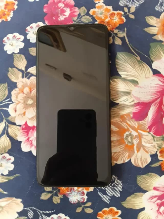 Infinix Hot 20i