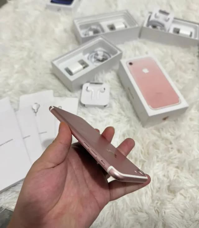 Apple iPhone 7 ram 128 GB PTA approved WhatsApp number 03083636156