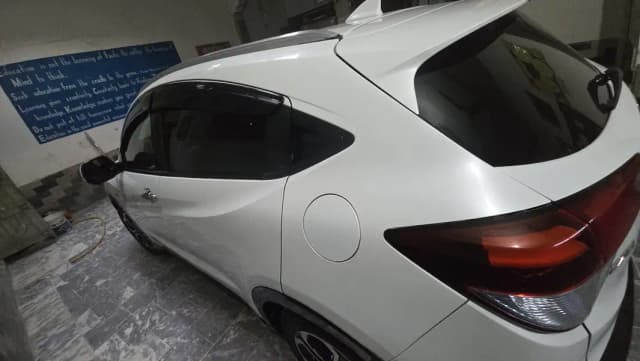 Honda Vezel 2015