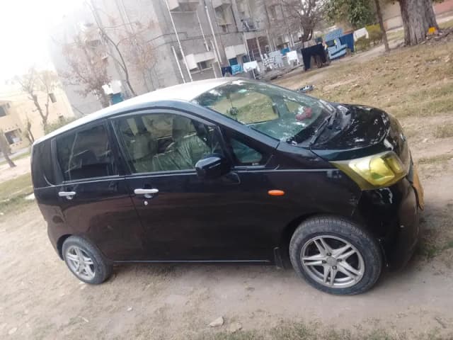 Daihatsu Move 2014