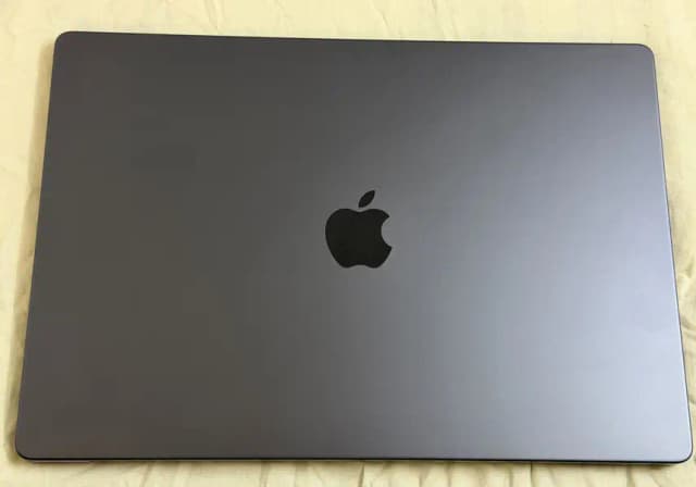 MacBook Pro 16 Inch 24GB/1TB M5 Pro Space Black