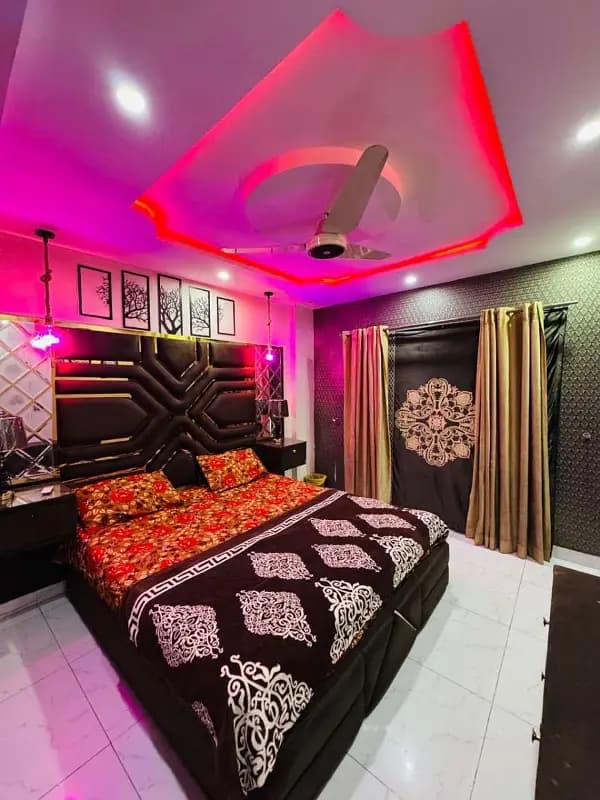 One bedroom apartment daily basis rent bahria town Lahore