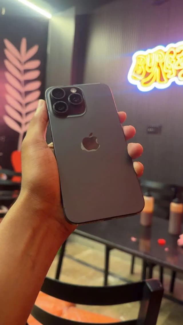Apple iPhone 15 Pro Max