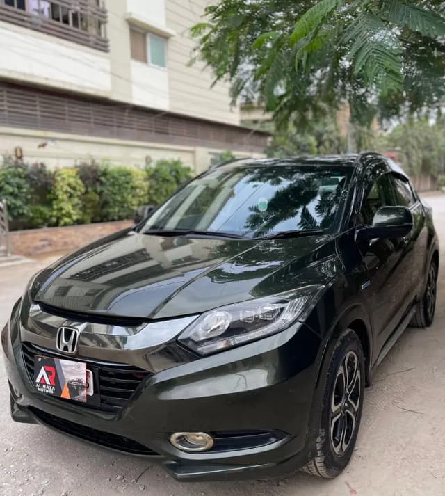 Honda Vezel Z package 2014 Model