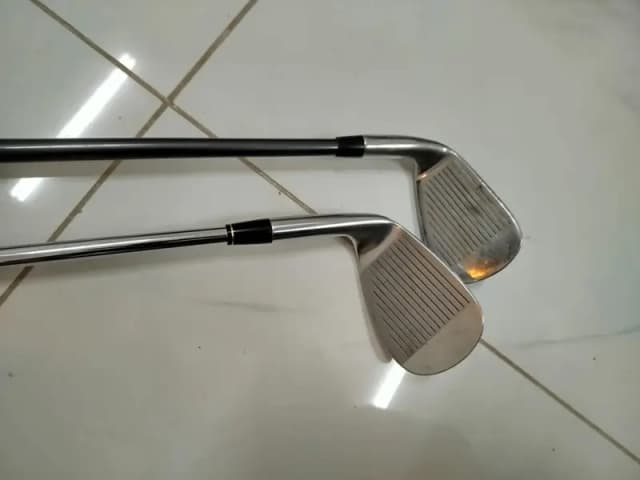 golf kit- Taylor made Burner 2.0  iron set- R11 wood set