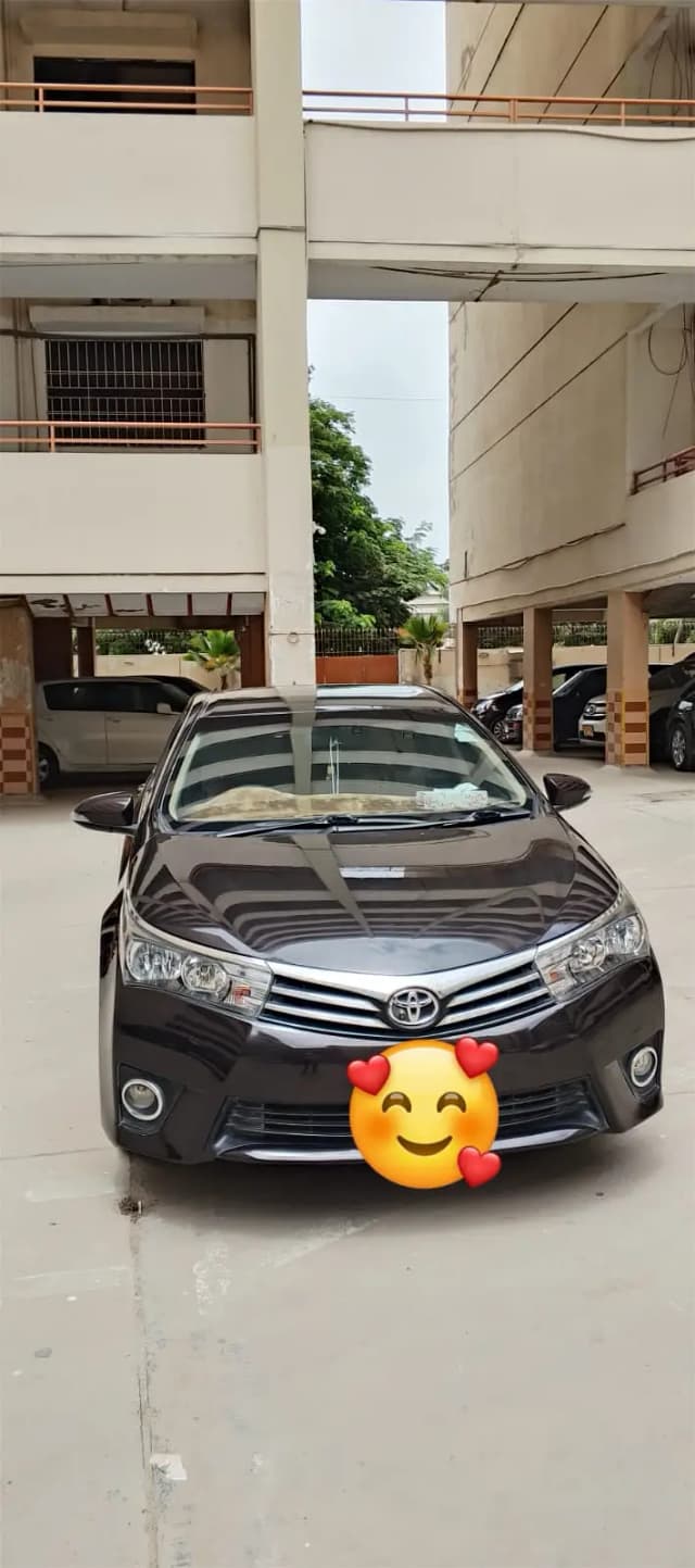 Toyota Corolla Altis Grande CVT-i 1.8 2017