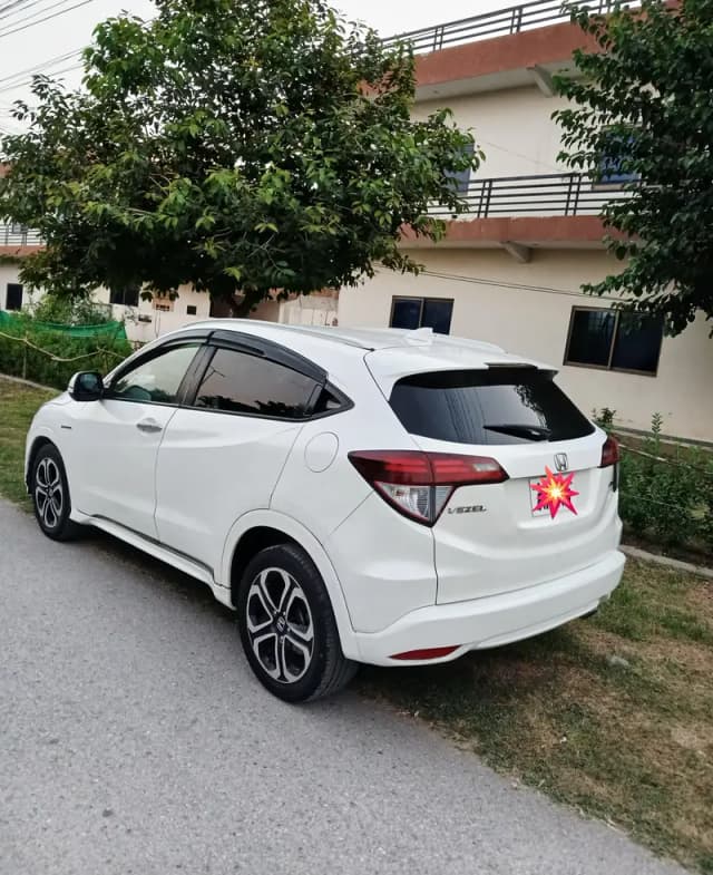 Honda Vezel 2016 Z Sencing