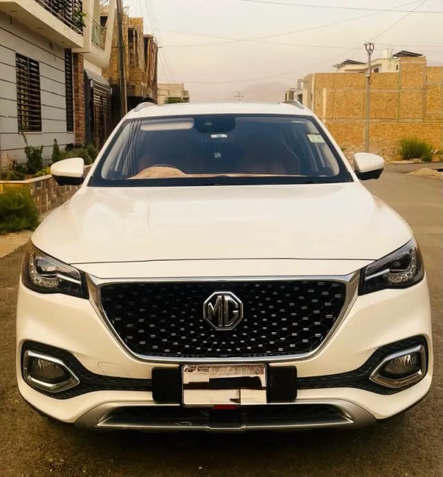 MG HS Trophy 2021