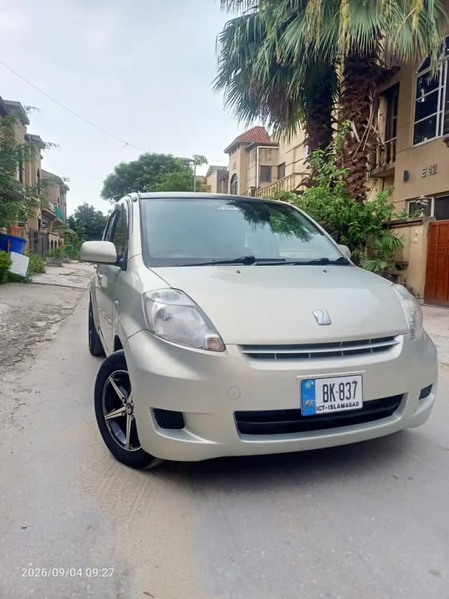 Toyota Passo 2004 - Just like New -  Urgent Sale