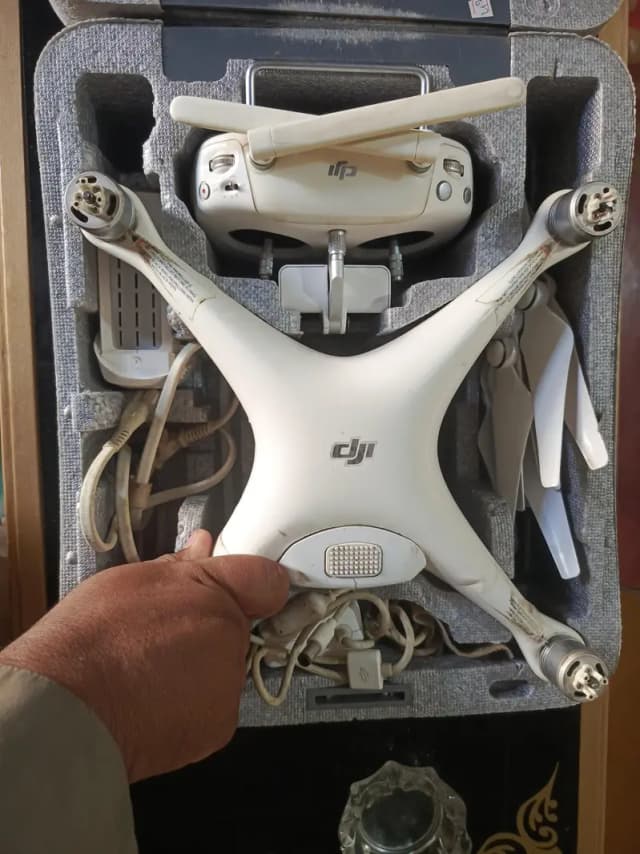Dji phantom 4 pro drone combo urgent sale