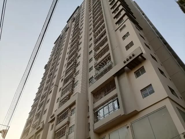 2 BED DD FLAT (ROYAL 8 ICON) FOR SALE IN GULSHAN E IQBAL 13 D 2