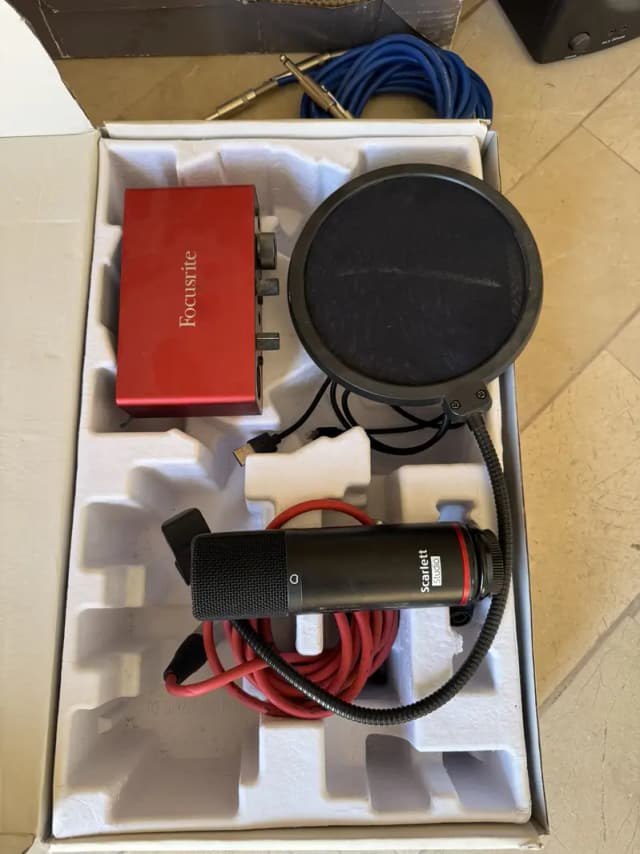 Complete home studio equipments ( Good Condition)