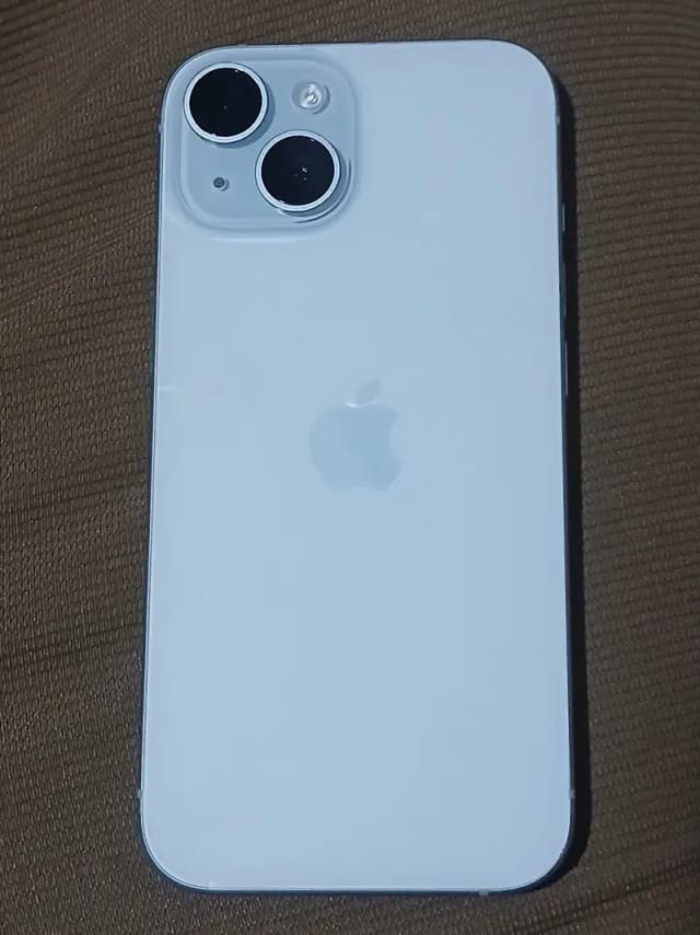 Apple iPhone 15