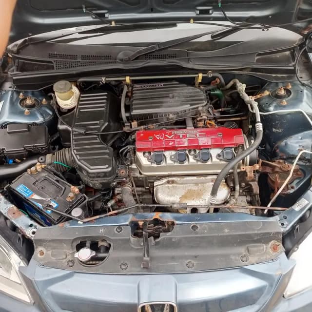 Honda Civic EXi 2004