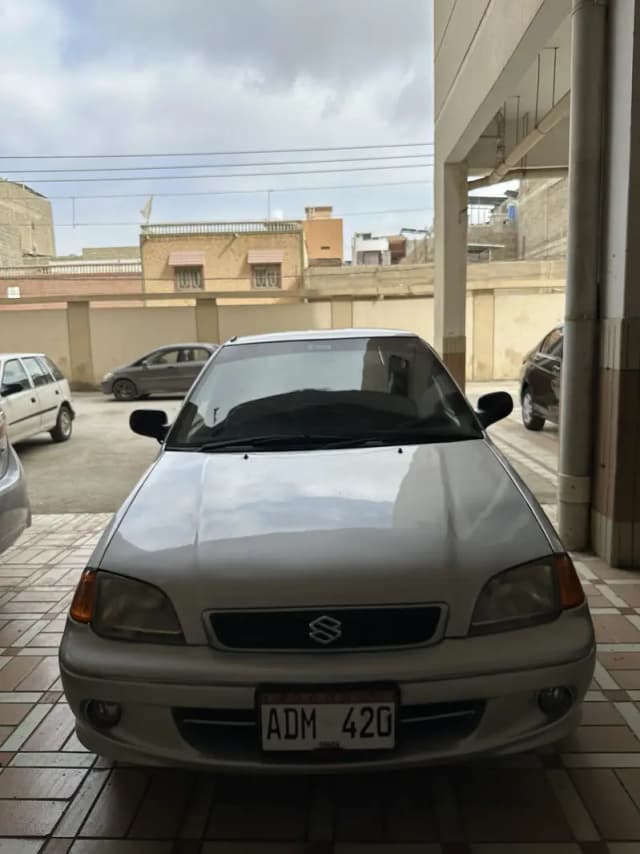 Suzuki Cultus VXL 2001